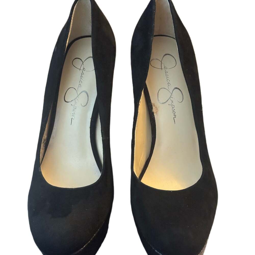 Jessica Simpson Suede Round Toe Pumps